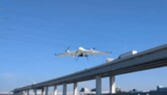 エアロセンス、東京都23区内の人口集中地区で 国内初となる固定翼型ドローンの運航を実施 │ 国産ドローンのエアロセンス株式会社