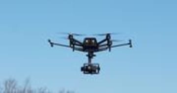 ソニーやNTT東の「国産ドローン」　DJI排除は追い風か - 日本経済新聞