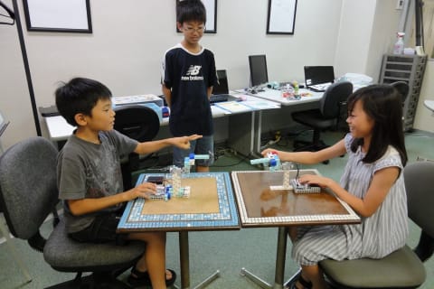 作ったロボットであっち向いてホイ対決