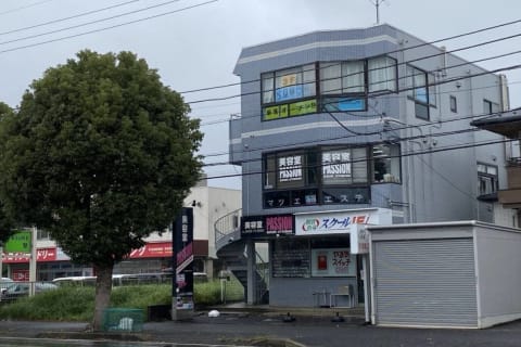 バス停「千原台公園」より徒歩6分