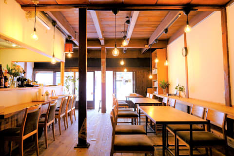 メゾンケンポク