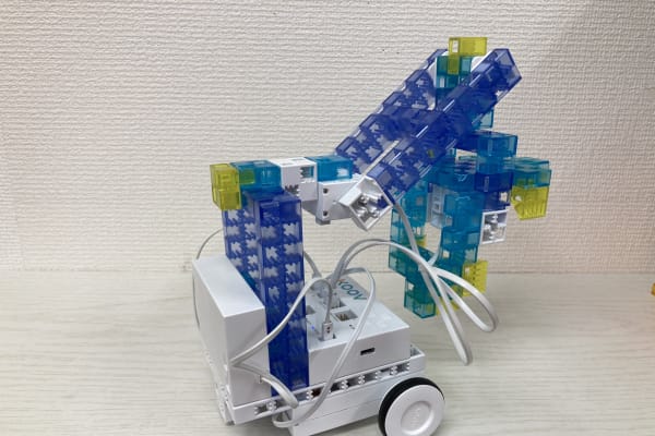 KOOV®でつくった「クレーン車」