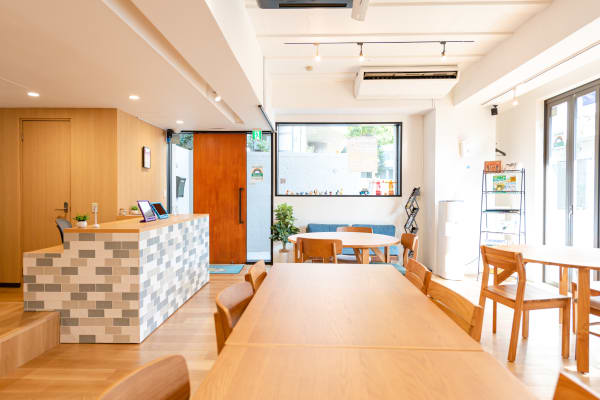 しきりなども一切ございません