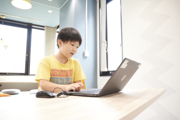 ゲーム制作コースでは、タイピングも学んでいきます！