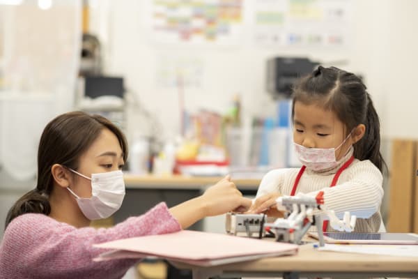 十人十色の好奇心の着地点を丁寧にガイドします（撮影：2020年12月）