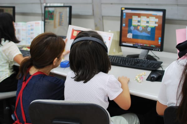 ピンポンボタン押せば先生きてくれます。