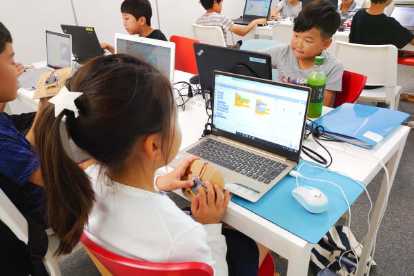 キッズプログラミングスクール8x9(ハック)　授業の様子2