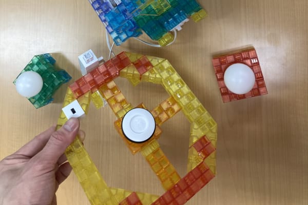 教材：ロボットカーでボールを集めろ！