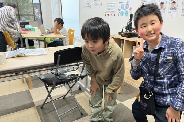 ドローンを操ってみる