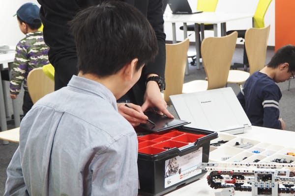 少人数制で講師との距離も近い