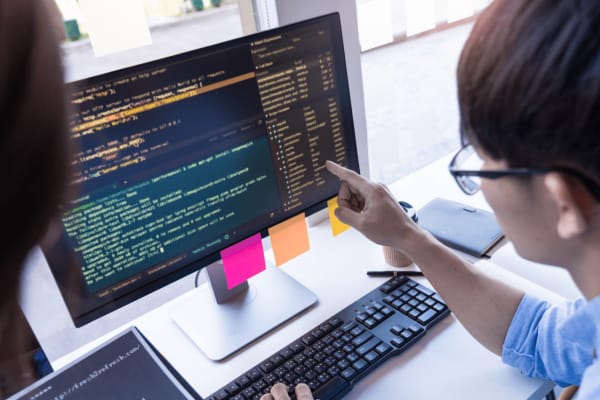DMM WEBCAMP（ウェブキャンプ）のエンジニア転職 専門技術コース【補助金活用で最大80%還元】