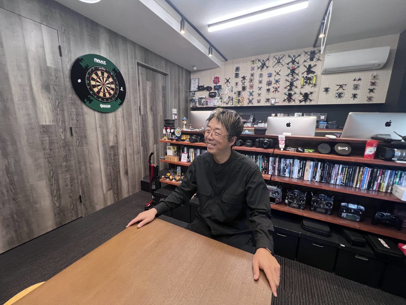 大阪ニコテックドローンスクールの体験談について語る境さんの写真