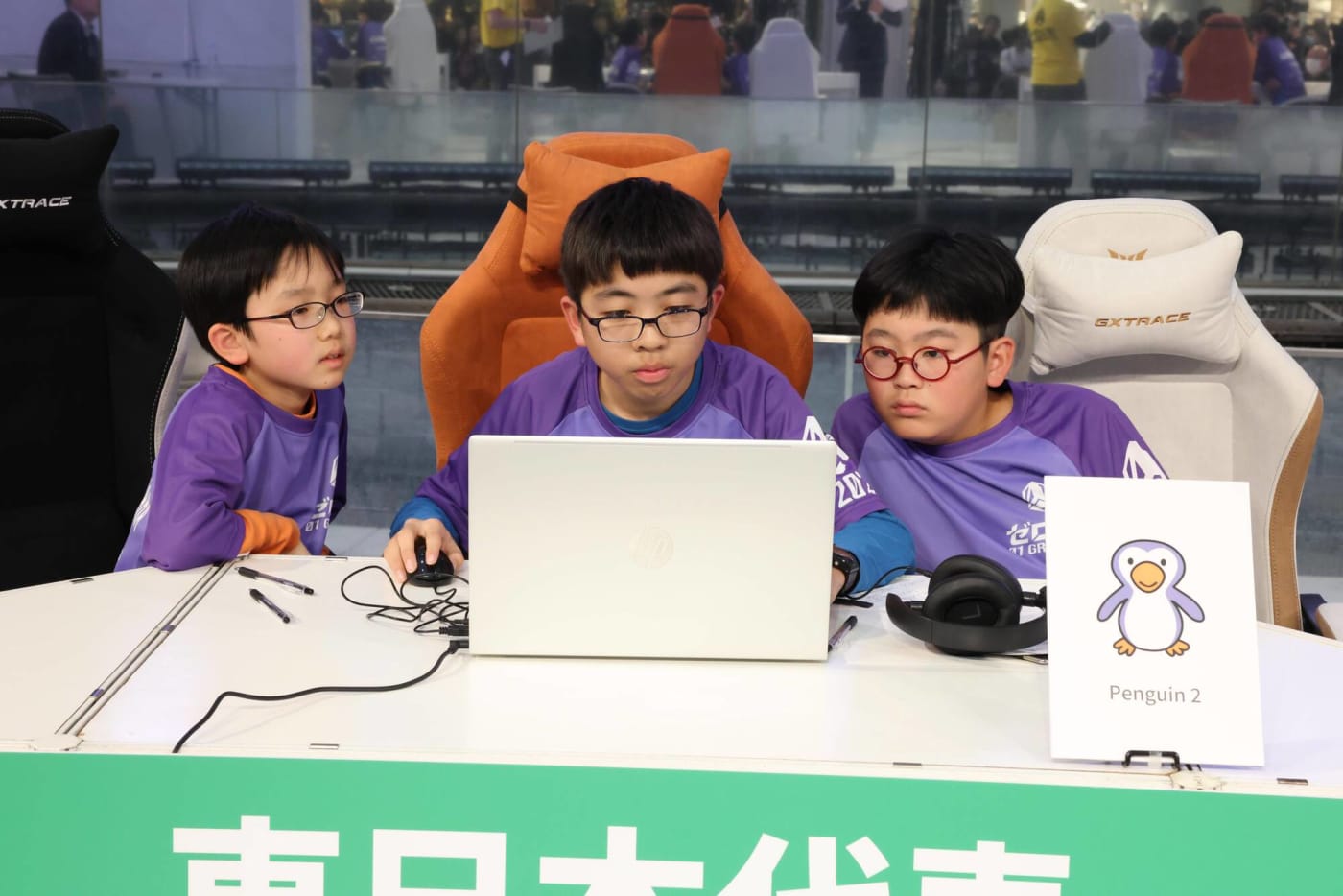 東日本代表「CosGrach（こずぐらっち）」