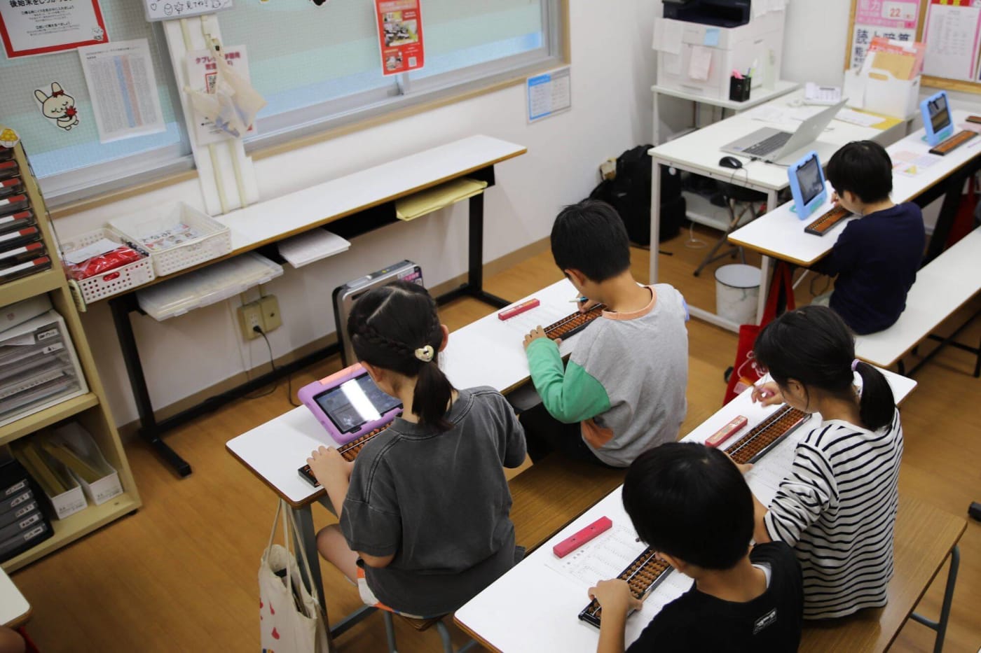 『そろばん教室』石戸珠算学園豊洲教室の授業の様子