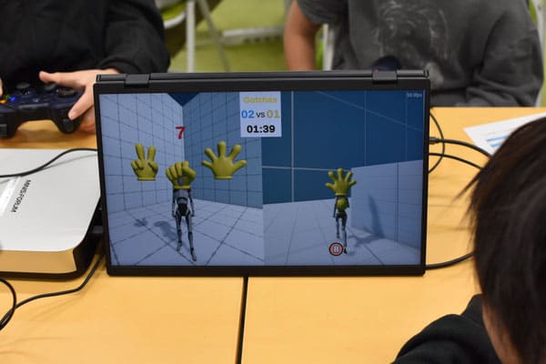 じゃんけん鬼ごっこ「Hand Heads(ハンド ヘッズ)」プレイ画面