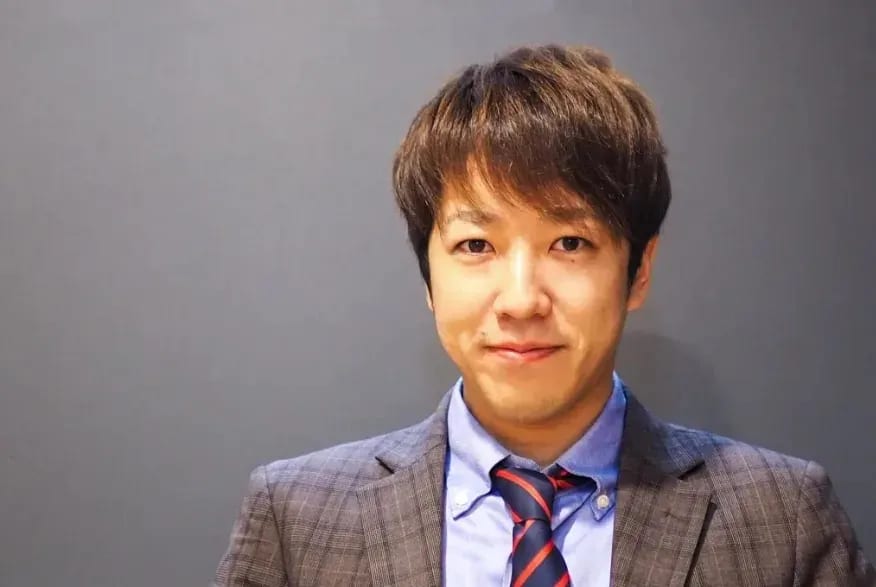 英語教育起業家 嶋津 幸樹氏の顔写真