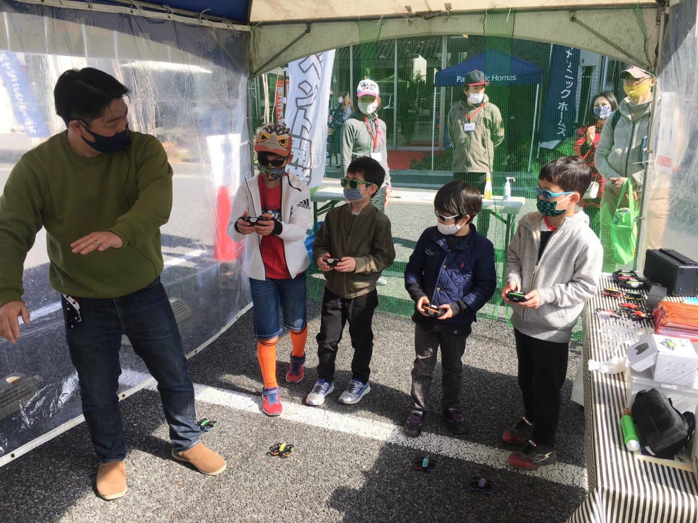 ドローン 風船 ゲーム