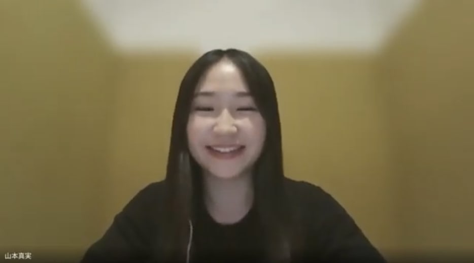 ヒューマンアカデミーの生成AI講座の女性講師の写真