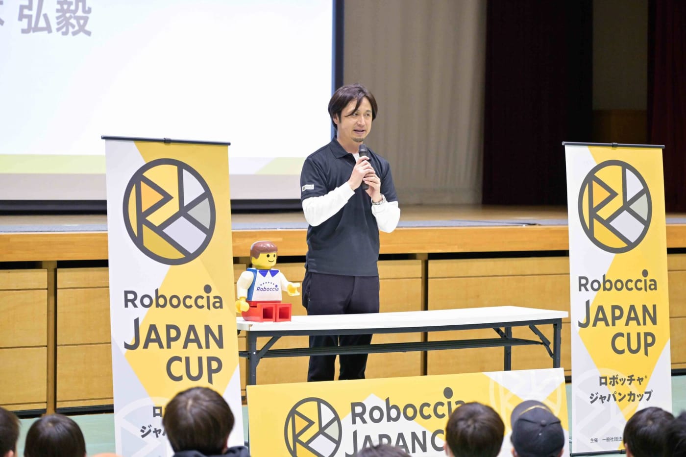 一般社団法人ロボッチャ協会 代表理事 岡本弘毅氏(NPO法人子ども大学水戸理事長・株式会社エデュソル代表取締役)