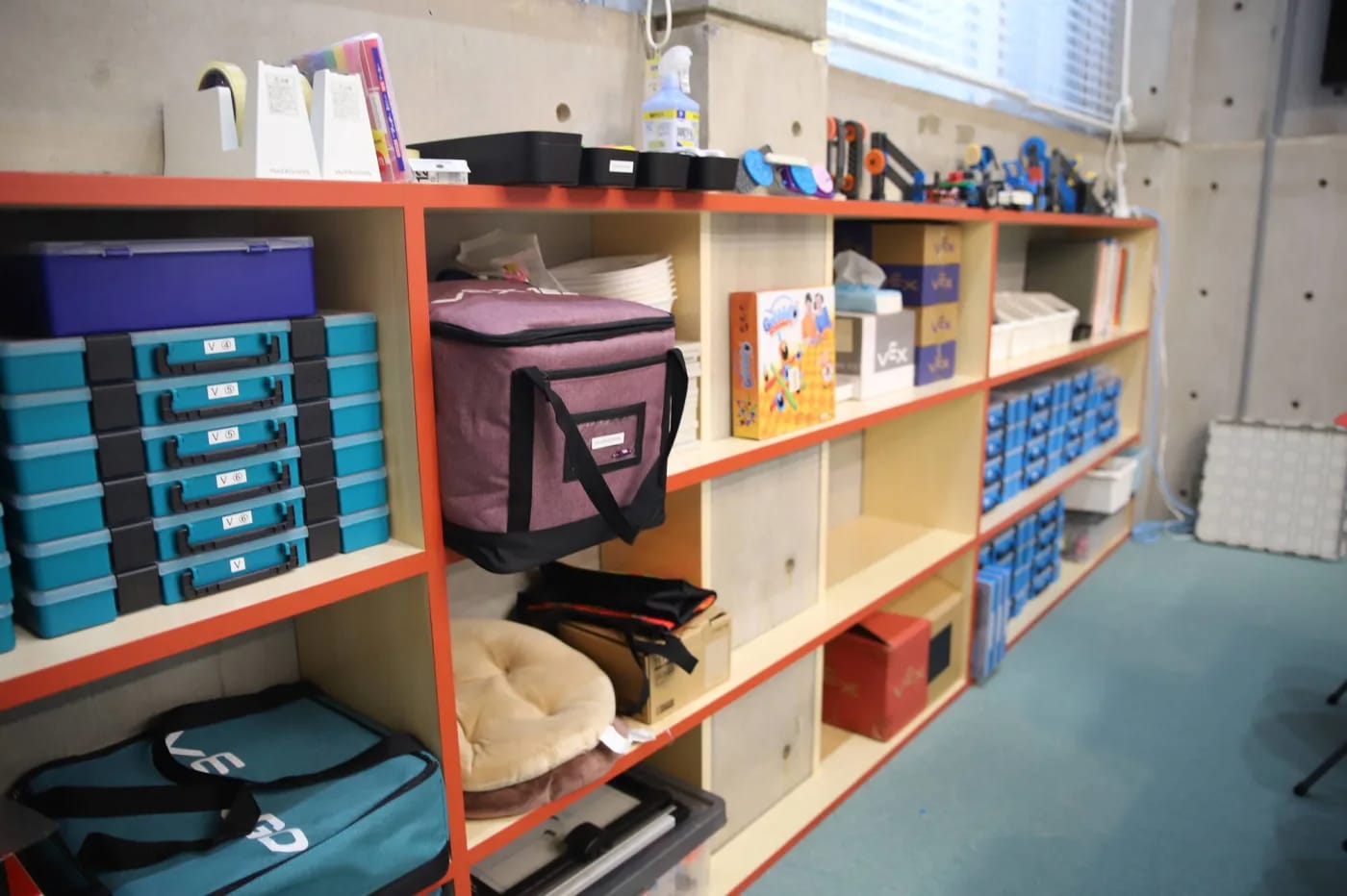 FIVE by DOHSCHOOL作業スペース