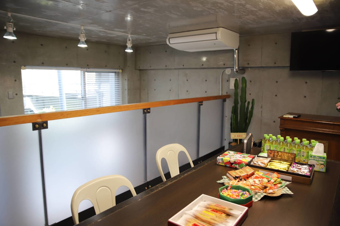 FIVE by DOHSCHOOL作業スペース