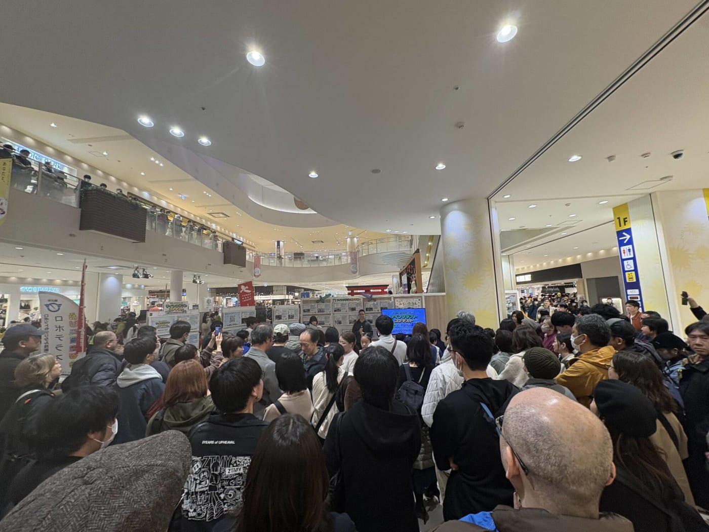 第1回KEIO eSPORTS LAB. マインクラフトコンテストの表彰式