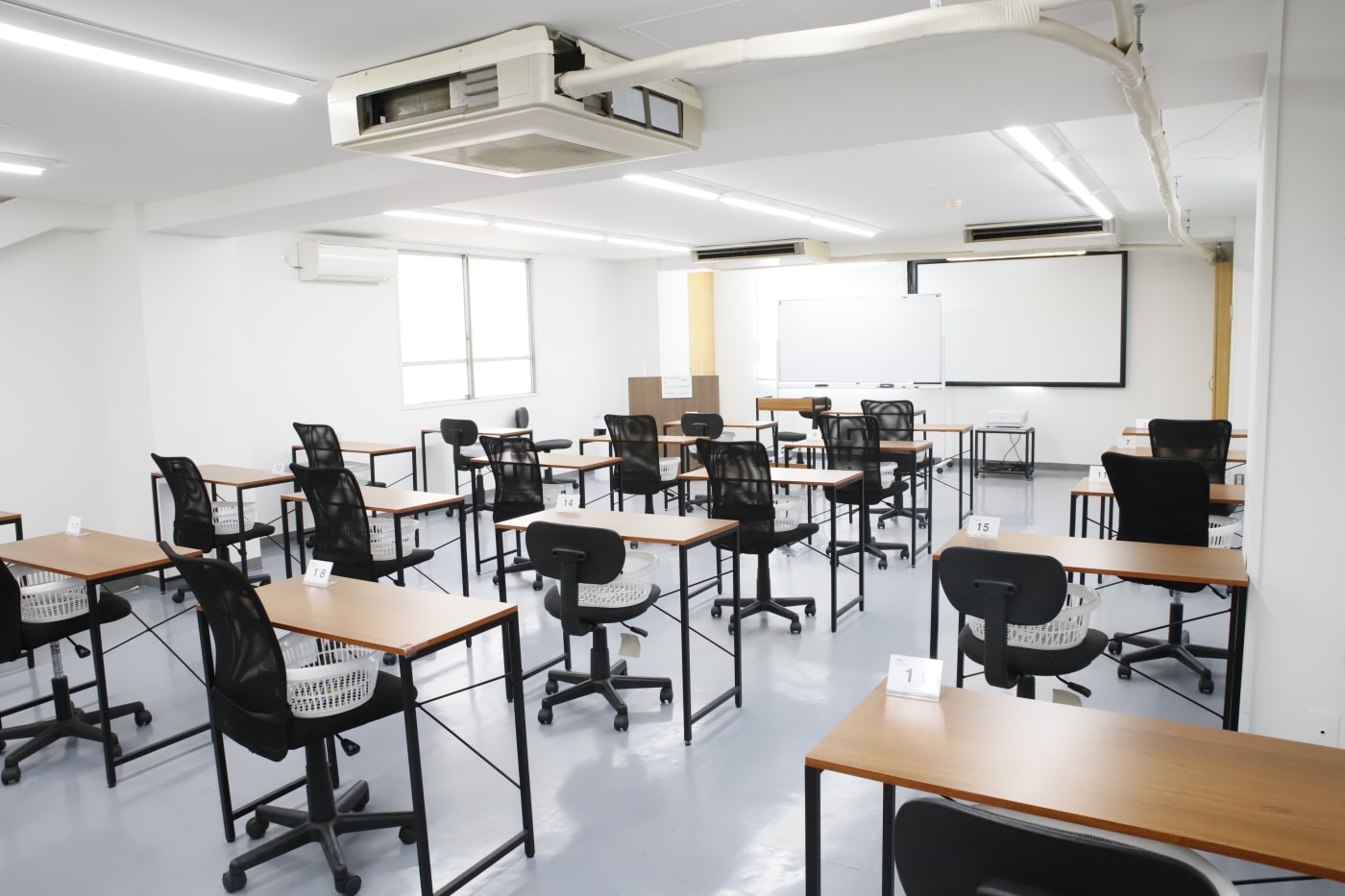 陸上特殊無線技士　資格　講習　豊島区