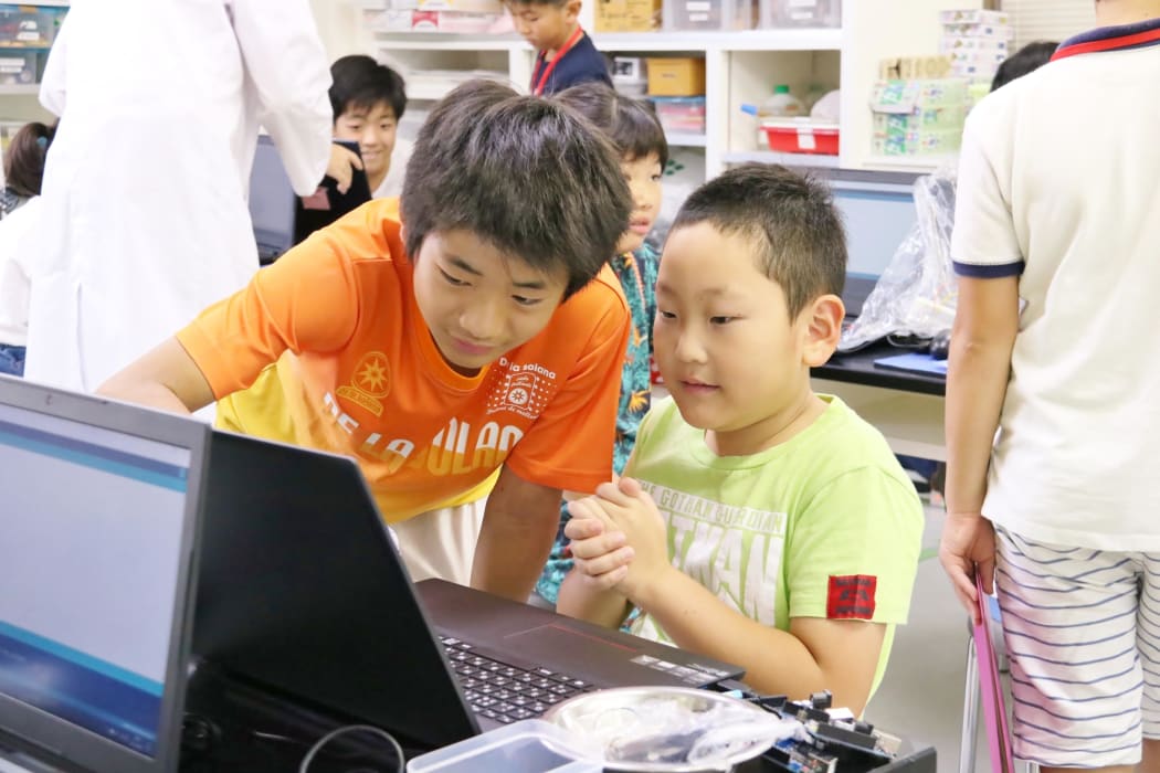 教室授業の様子