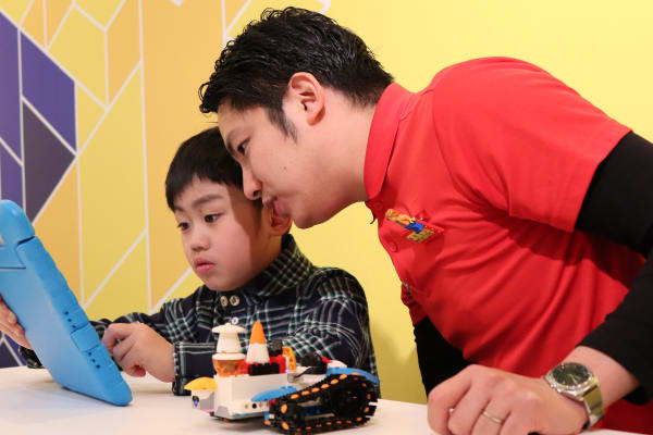 少人数クラスでスタッフがサポートいたします