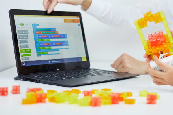 個別指導塾で培ったノウハウで、ひとりひとりをサポートします