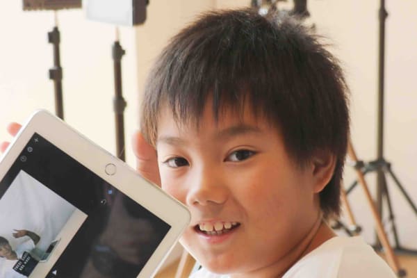 本格的な編集ソフトで、楽しく動画編集しよう！