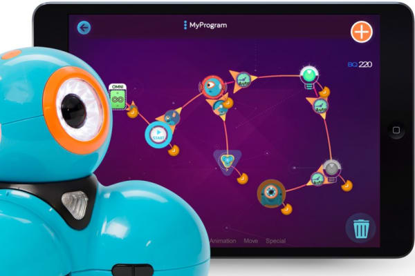 プログラミング教材ロボット「Dash」