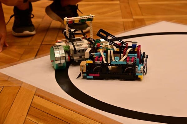 RoboRAVE東京大会参加の様子