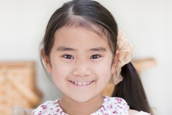 読書を通じて、国語力を高めます。