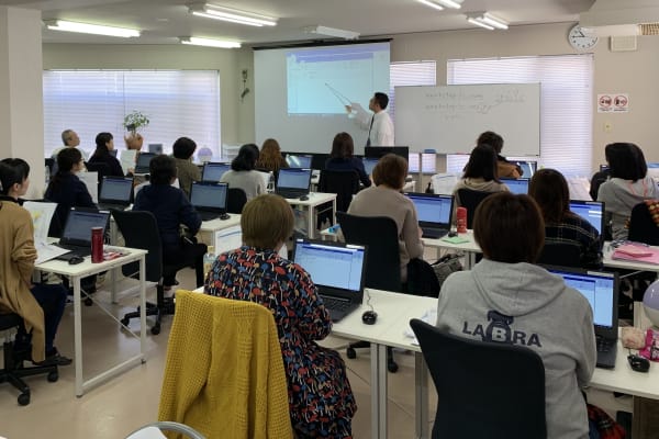 【集合指導】大人向けセミナーの様子