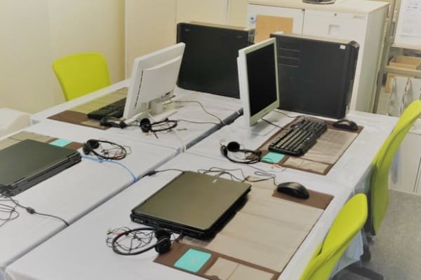 少人数のアットホームな教室