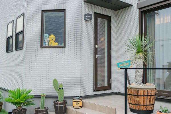 袖ヶ浦駅より徒歩5分。車での送迎もOK