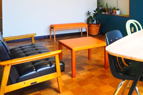 ラウンジ：休憩や待機するお部屋も用意