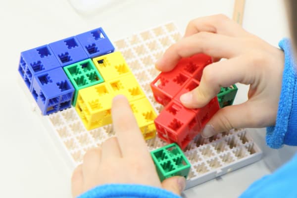 どうすればピッタリ枠にはまるかな？