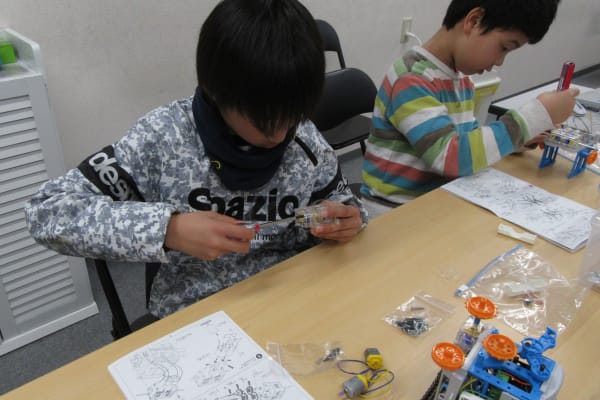 しんじ先生のプログラミング/ロボット教室