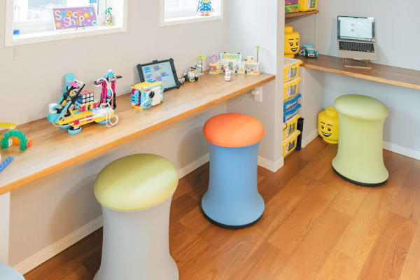 ごく少人数で個別のカリキュラムを組みます