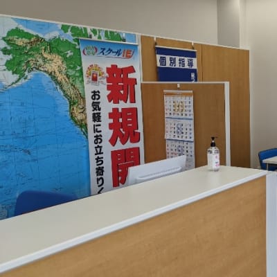 保護者様用待機ブースあり。保護者面談等でも使用させていただきます。