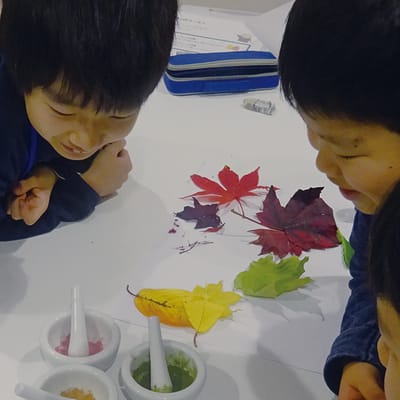 サイエンス編では楽しい実験がいっぱい！