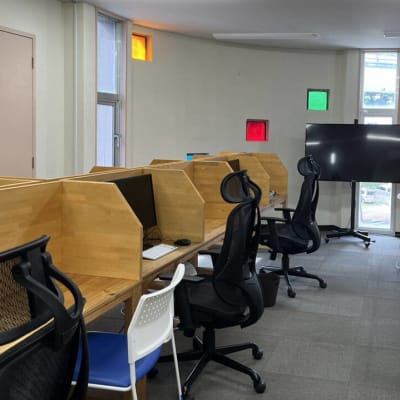 カッコイイ椅子で学びます！