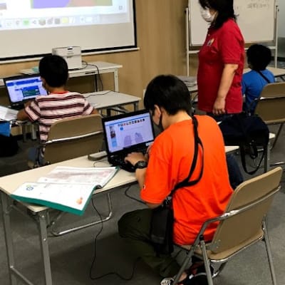 キッズプログラミングスクール8x9ATC校　2021年7月初級Ⅰレッスンの様子１