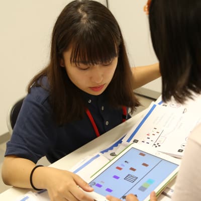 何度も何度も質問できる環境を大事にしています。(2019年7月撮影)