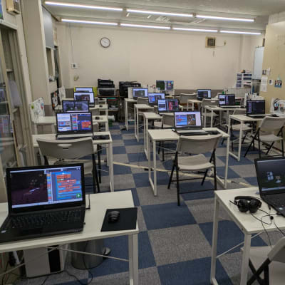 有希塾プログラミング教室の教室風景⑦