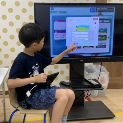 月に1回はプログラミング発表会です