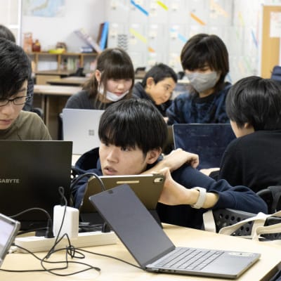 講師と生徒の距離が近いのもN Code Laboの特徴です