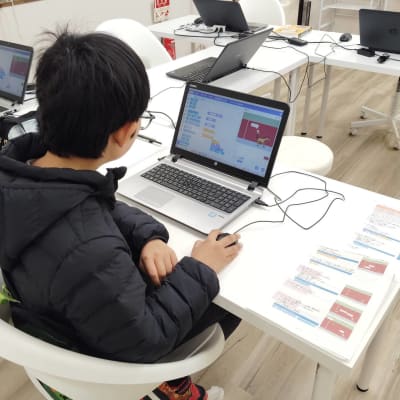 ジュニアプログラミング検定の練習に励んでいます！